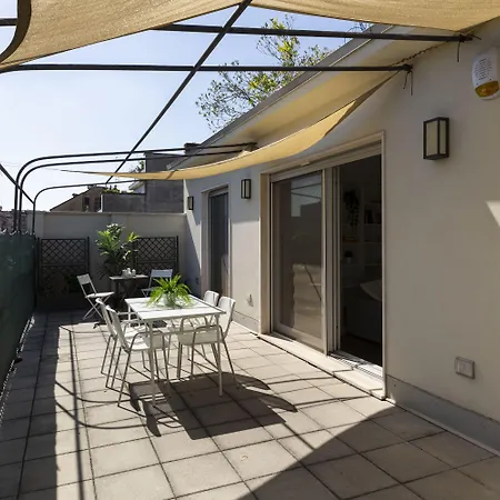 Edolo Terrace Apartment